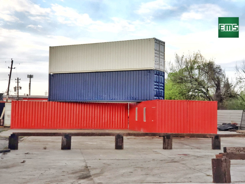 PYRAMID SHIPPING CONTAINER 3