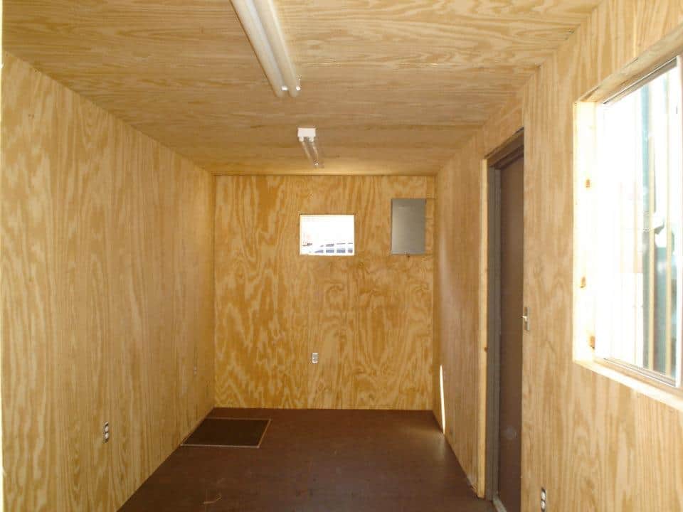 A High-Quality Shipping Container Modified into a Functional Space