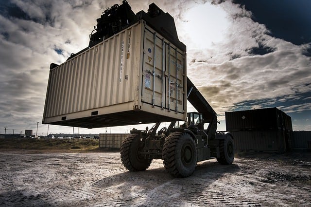 Custom Shipping Containers Offer Many Benefits to Various Industries