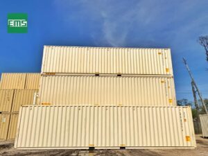 The Top Benefits & Uses of Steel Containers for Shipping