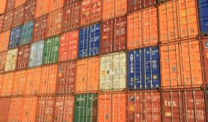 7 Mind-Blowing and Original Uses of Storage Containers in 2018