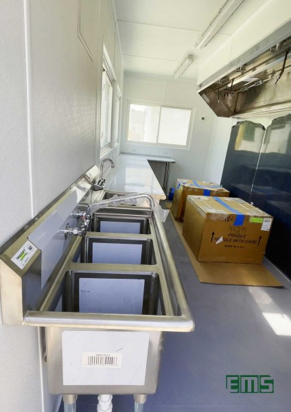 Container-Kitchen-MODIFICATION-6